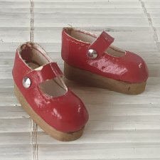 Красные туфельки от Azon