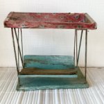 Старинные качели под реставрацию