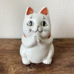 Котик Манеки на удачу