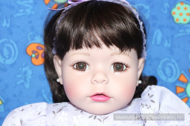 Знакомьтесь! Моя первая куколка Адора - Violet & Velvet (фото 3)