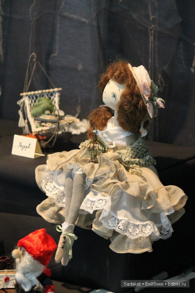 Еще один Весенний бал на Ветошном 2014. Выставка кукол