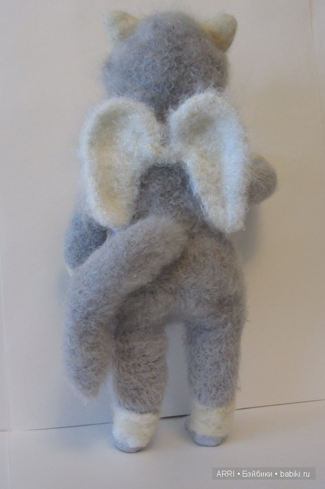 Пушистый амур. Игрушка валянием своими руками (фото 2)