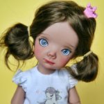 Брюнеточка Лея, авторская шарнирная кукла из полиуретана