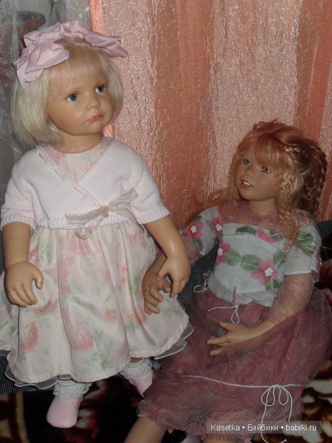 Хорошие подружки в ожидании праздника | Бэйбики Хорошие подружки в ожидании праздника (фото 2)