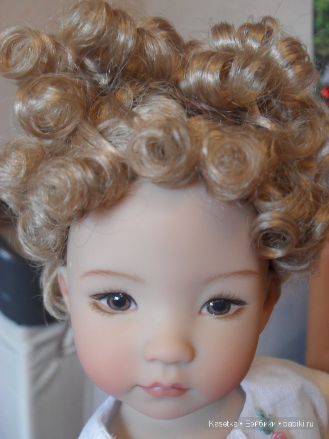 Осенняя куколка от Dianna Effner