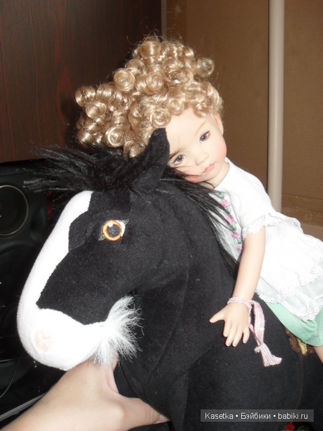 Осенняя куколка от Dianna Effner