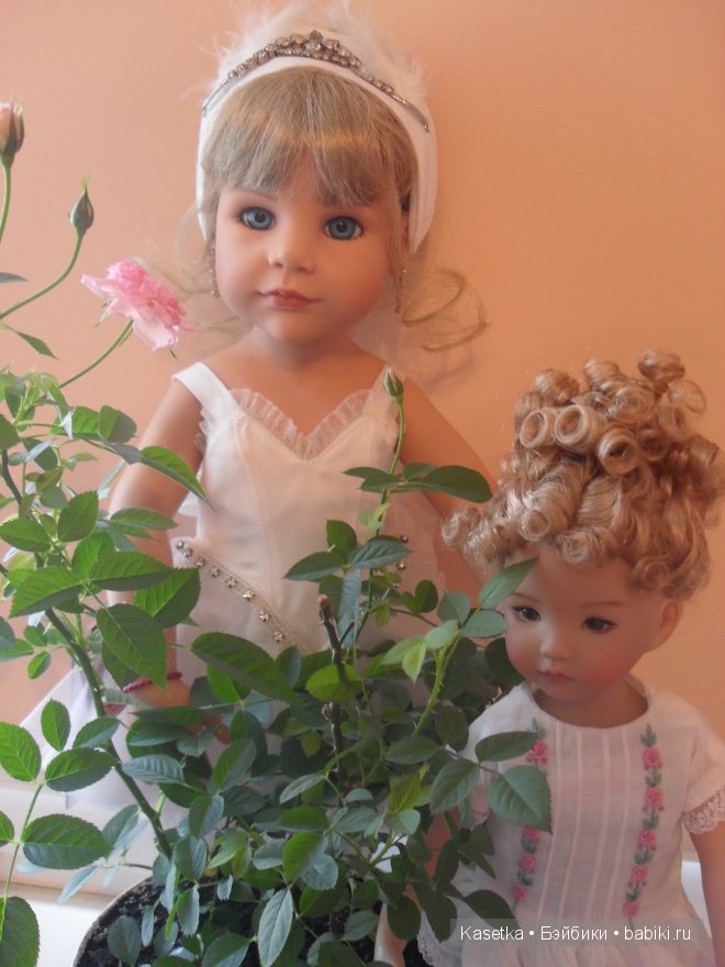 Мои девочки и наша цветущая любимица. Кукла Дианны Эффнер