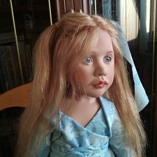 Коллекционная кукла Dakota фирмы Цвергназе
