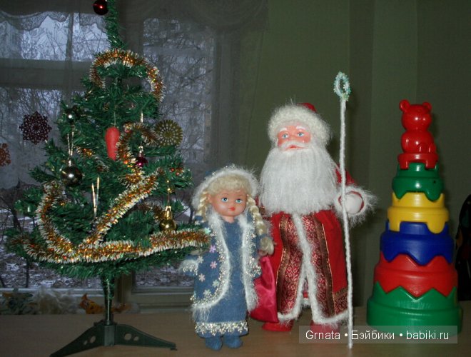 Дед Мороз из маски своими руками, снегурочка - кукольная переодевалка