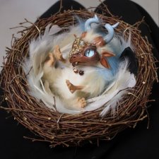 продам детеныша дракона