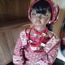 Девочка с острова Бали, Jina от Dwi Soptano