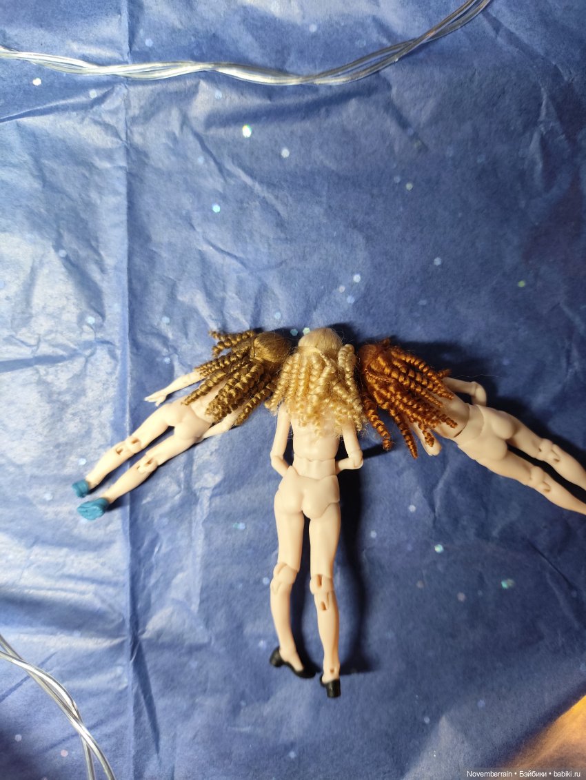 Новенькие! Не одна, а целых три