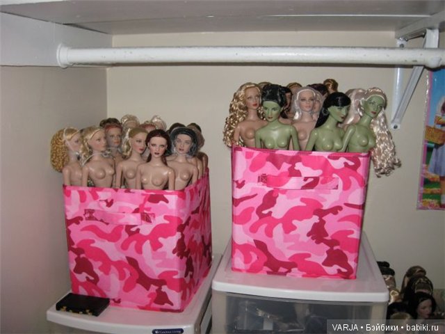 Как же кукол поселить??? Варианты хранения наших красавиц
