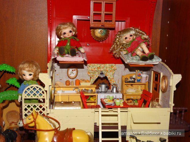 Рори и Нико приехали!!! Передаю другим эстафетную палочку :)