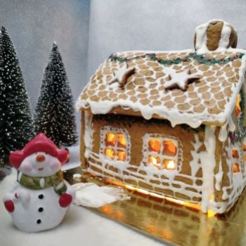 Как превратить пряник в сказочный город?