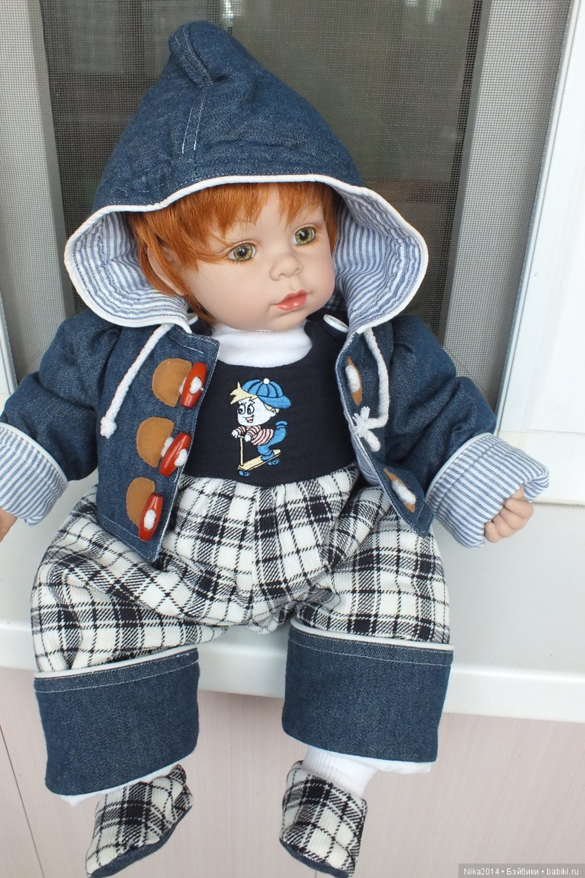 Тепло ли тебе девица? Разные куклы в зимних нарядах