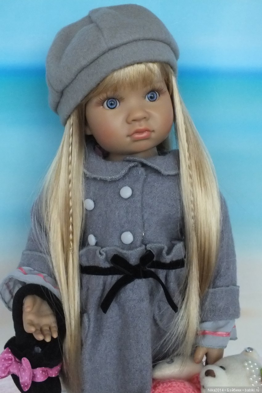 Тепло ли тебе девица? Разные куклы в зимних нарядах (фото 6)
