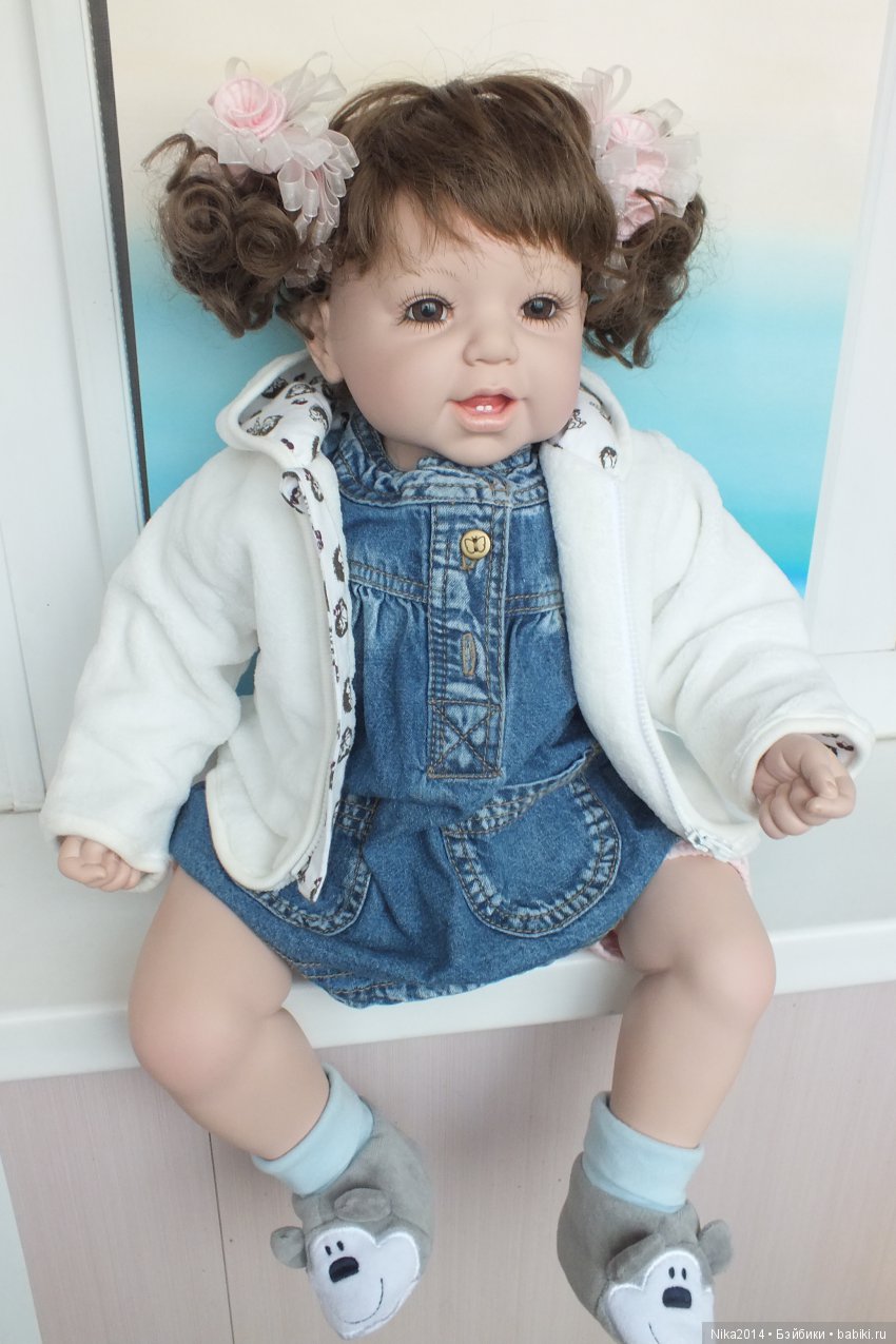 Тепло ли тебе девица? Разные куклы в зимних нарядах (фото 3)