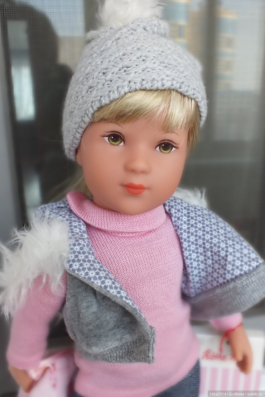 Тепло ли тебе девица? Разные куклы в зимних нарядах
