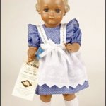 Вырви глаз. Реплика, Ursel von 1941 blonde Haare