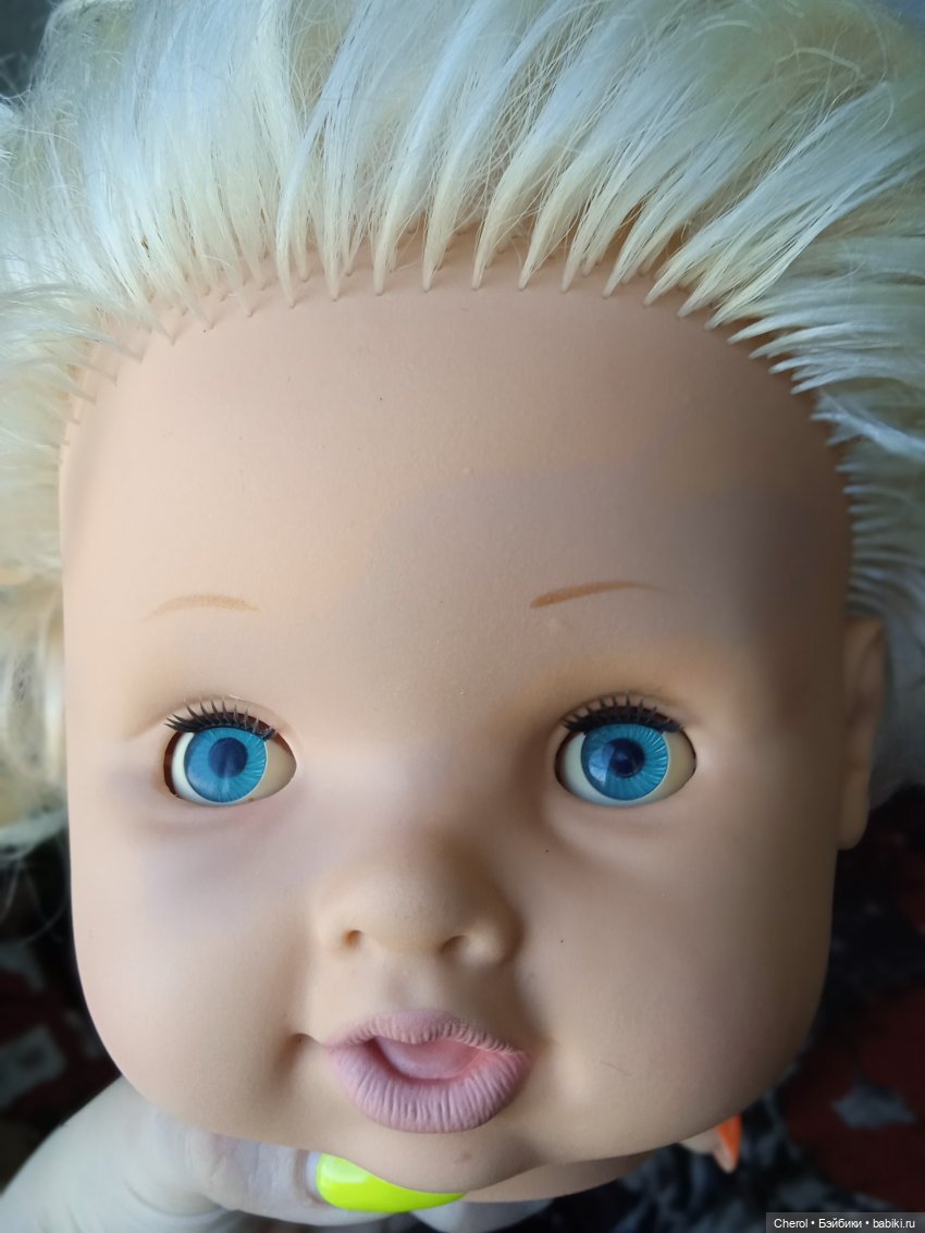 Одно пятно сменилось другим