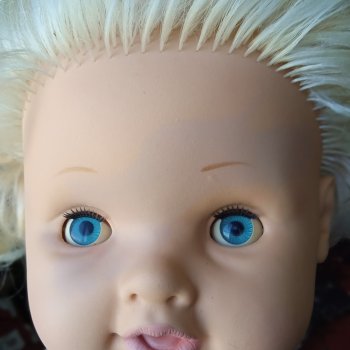 Одно пятно сменилось другим