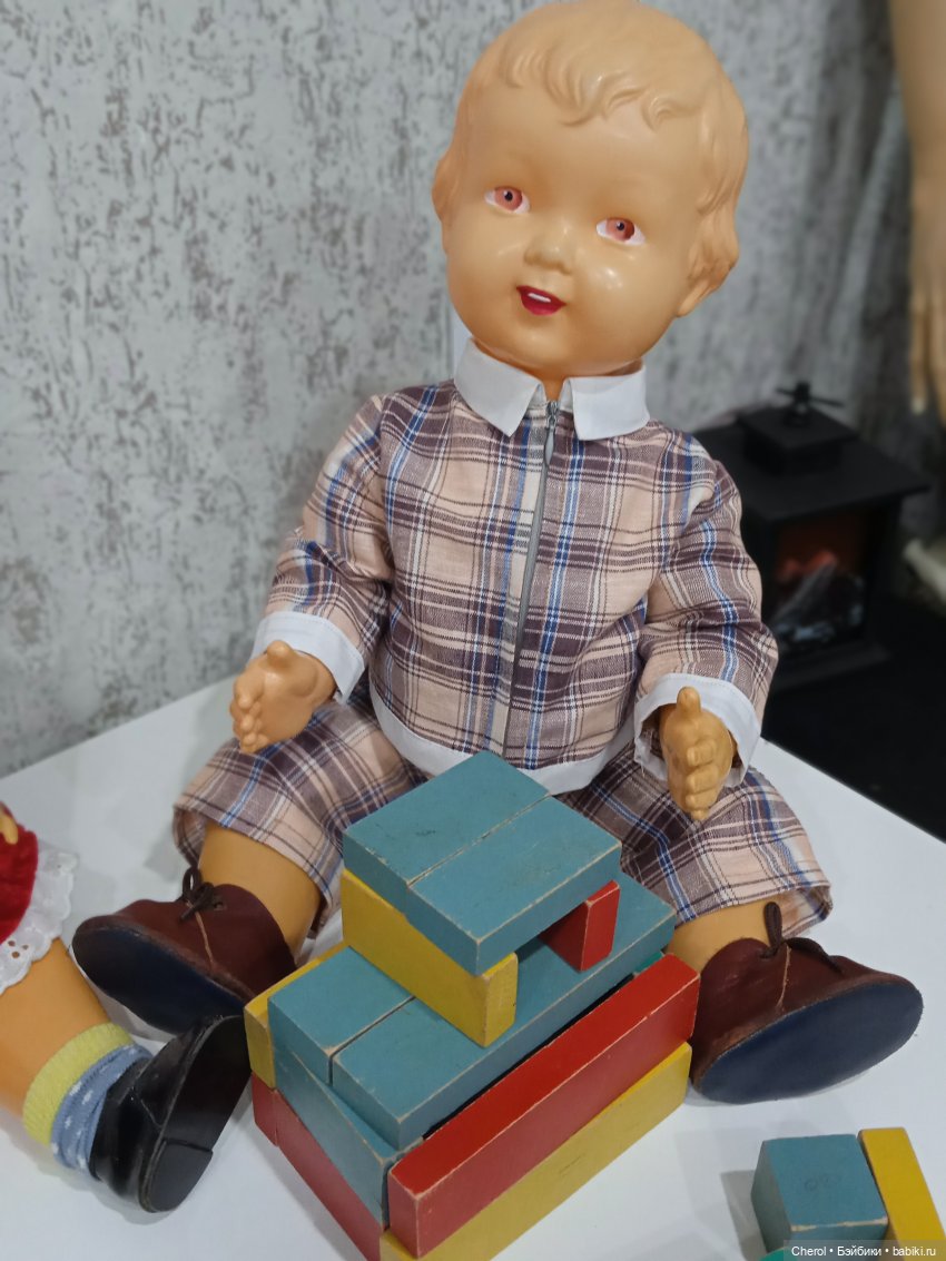 Детки играют... Куклы и кубики (фото 5)