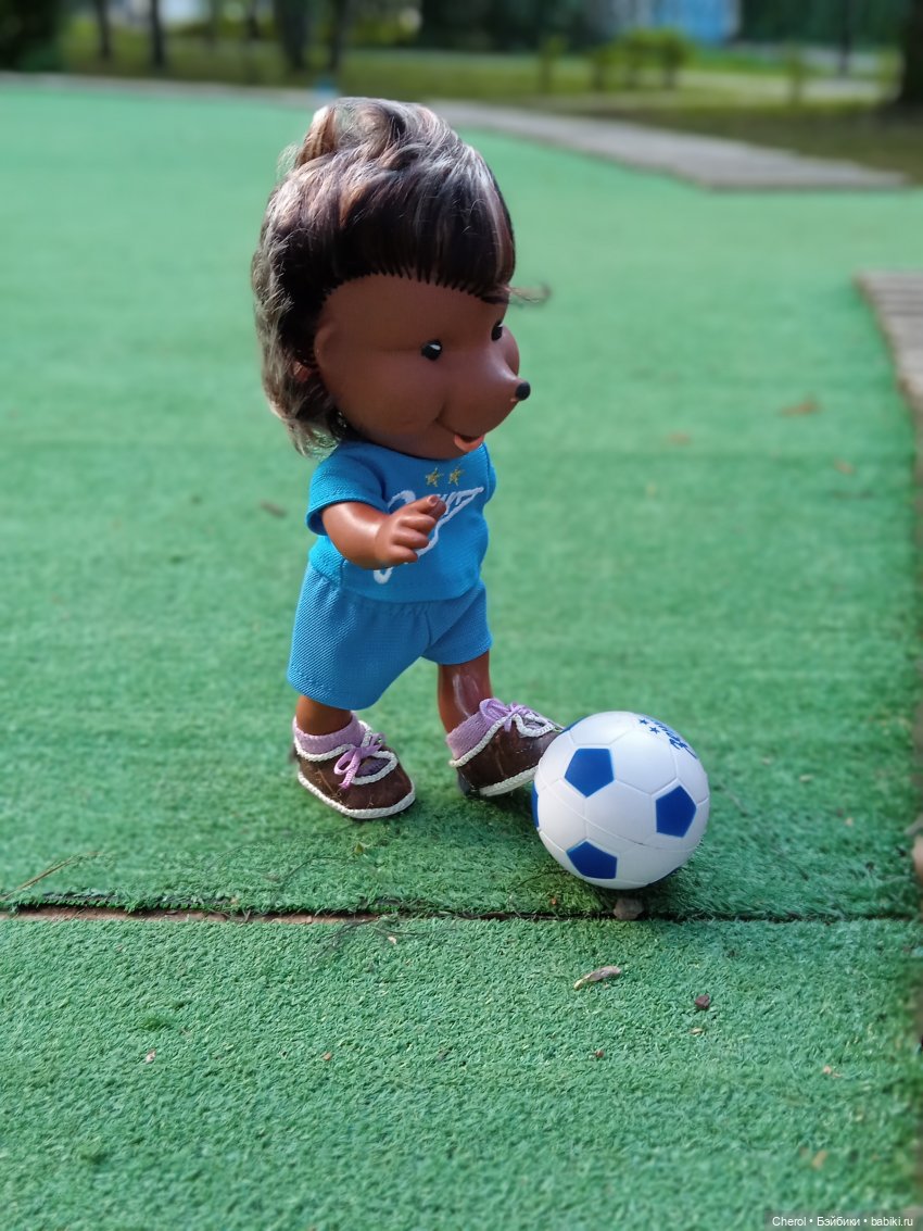 Ёжик-футболист⚽ — Игрушки СССР и советского детства: резиновые (фото 4)