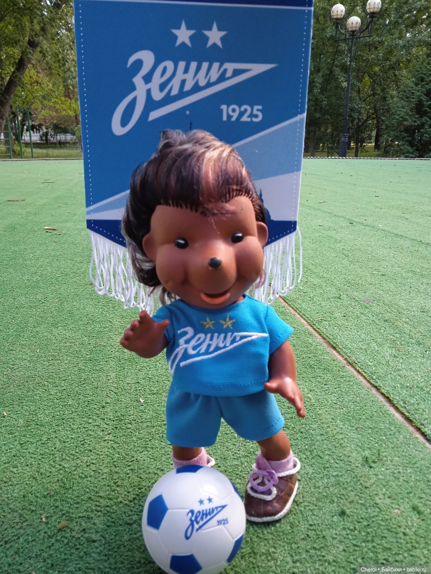 Ёжик-футболист⚽ — Игрушки СССР и советского детства: резиновые (фото 7)