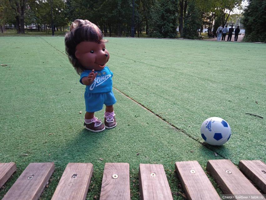 Ёжик-футболист⚽ — Игрушки СССР и советского детства: резиновые (фото 3)