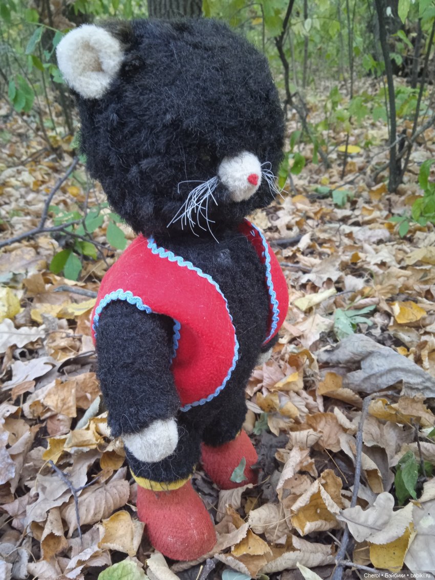 Осенняя прогулка — Игрушки СССР и советского детства: резиновые (фото 2)