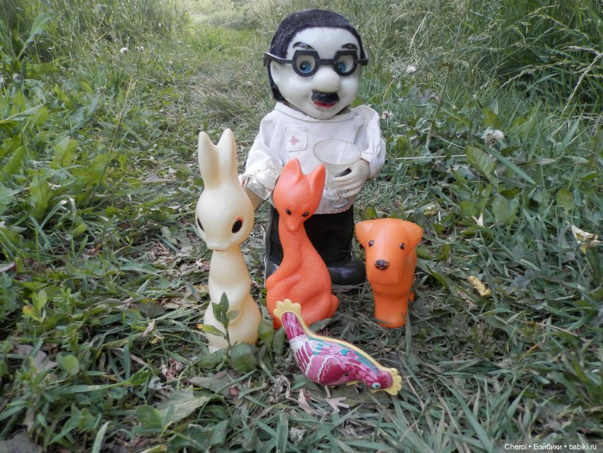 Айболит и пациенты — Игрушки СССР и советского детства: резиновые (фото 8)