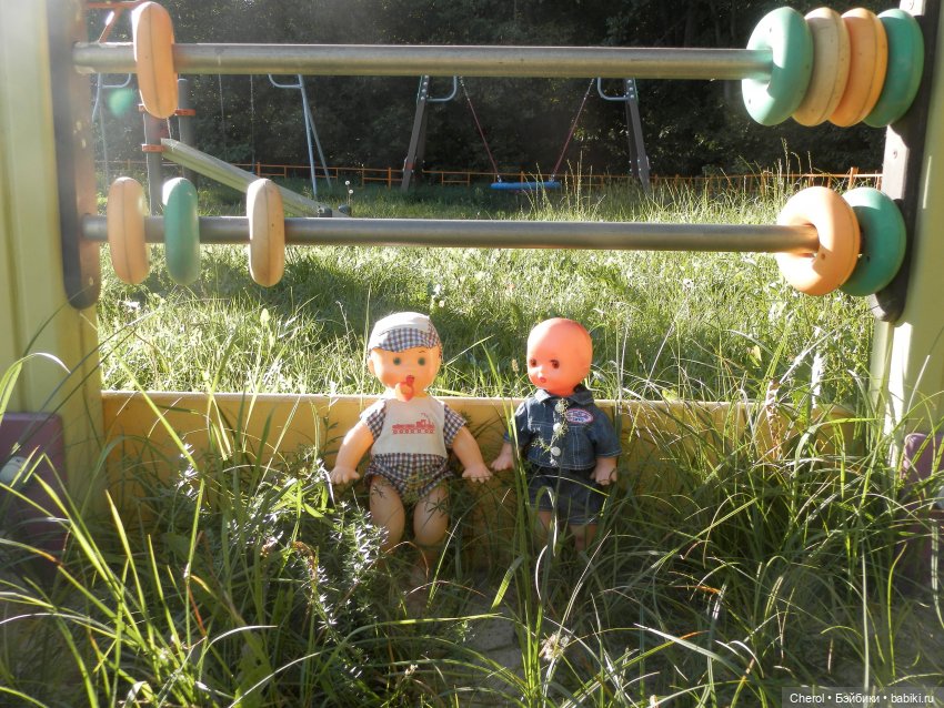 На детской площадке — Игрушки СССР и советского детства: резиновые (фото 4)