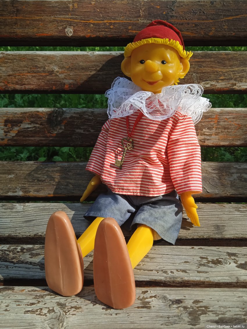 Игрушки в городе — Игрушки СССР и советского детства: резиновые