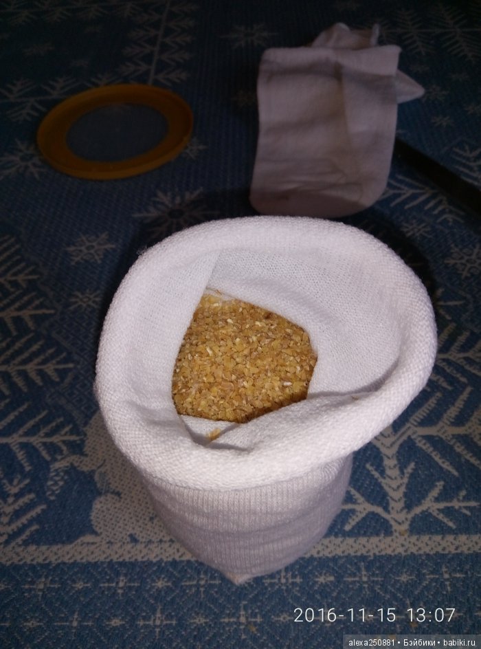 Снеговики, игрушки своими руками (фото 2)