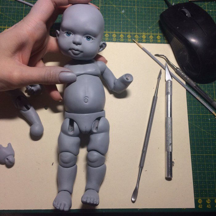 Годовасик. Работа продолжается над шарнирной куклой