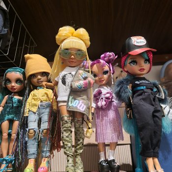 На верхней полке