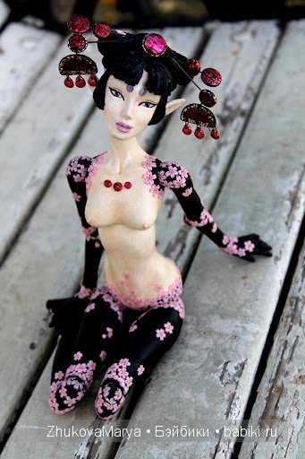 Сакура и Радужная, куклы Жуковой Марии