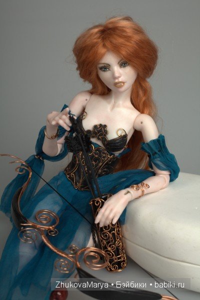 Лучницы, фарфоровые куклы Жуковой Марии