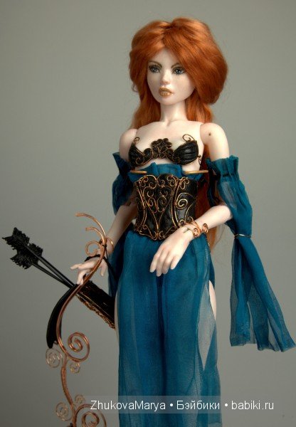 Лучницы, фарфоровые куклы Жуковой Марии
