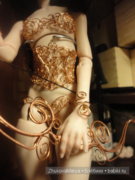 Лучницы, фарфоровые куклы Жуковой Марии