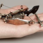 Процесс работы над куклой Мисс Ван Хельсинг: арбалет, часть 2