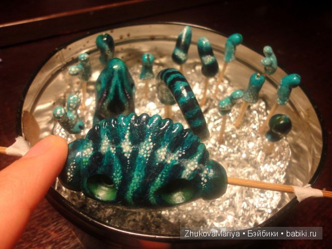 Как я делала фарфоровых хамелеончиков. Мастер-класс авторская игрушка своими руками