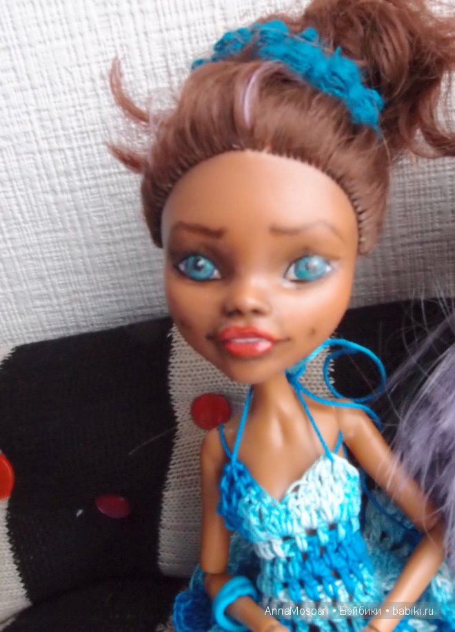 Как монстряшки превращаются в девочек