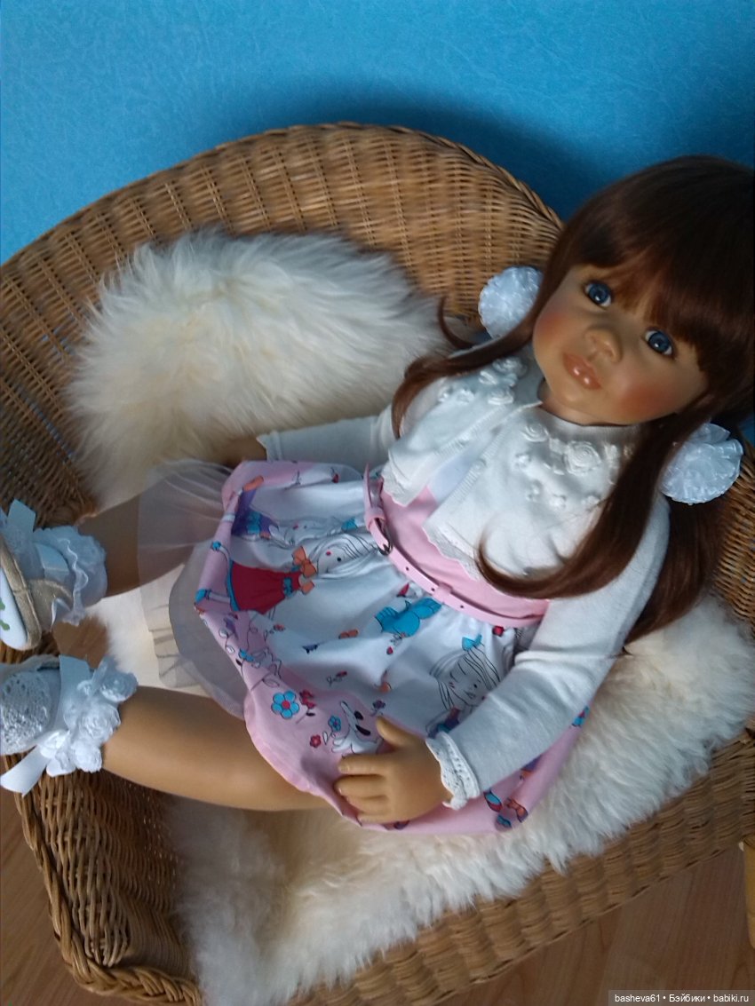 Уже 12 лет, как с куклами играю (фото 3)