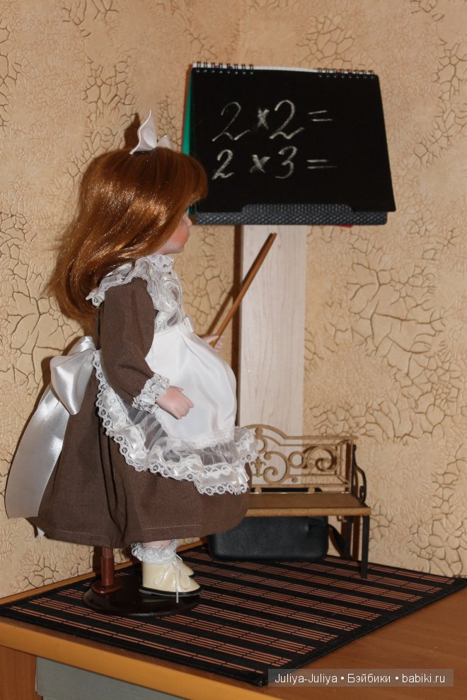 Снова в школу. Фарфоровая кукла (фото 5)