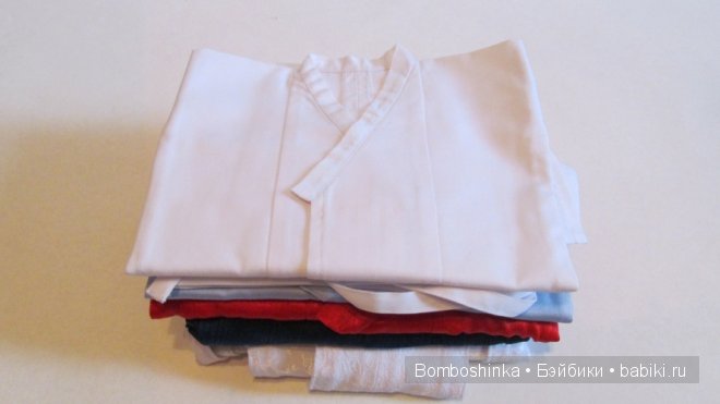 Костюм исторической эпохи для куклы BJD