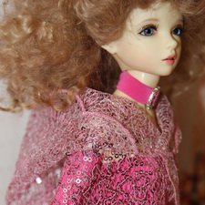 Наряд для стройной девушки