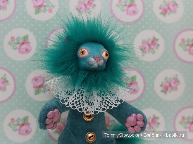 Левъ. Игрушка ручной работы