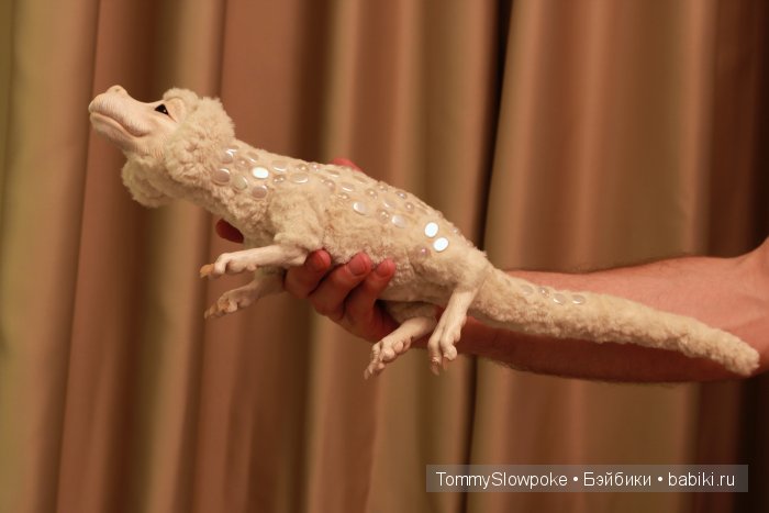 Фалькор, игрушка ручной работы